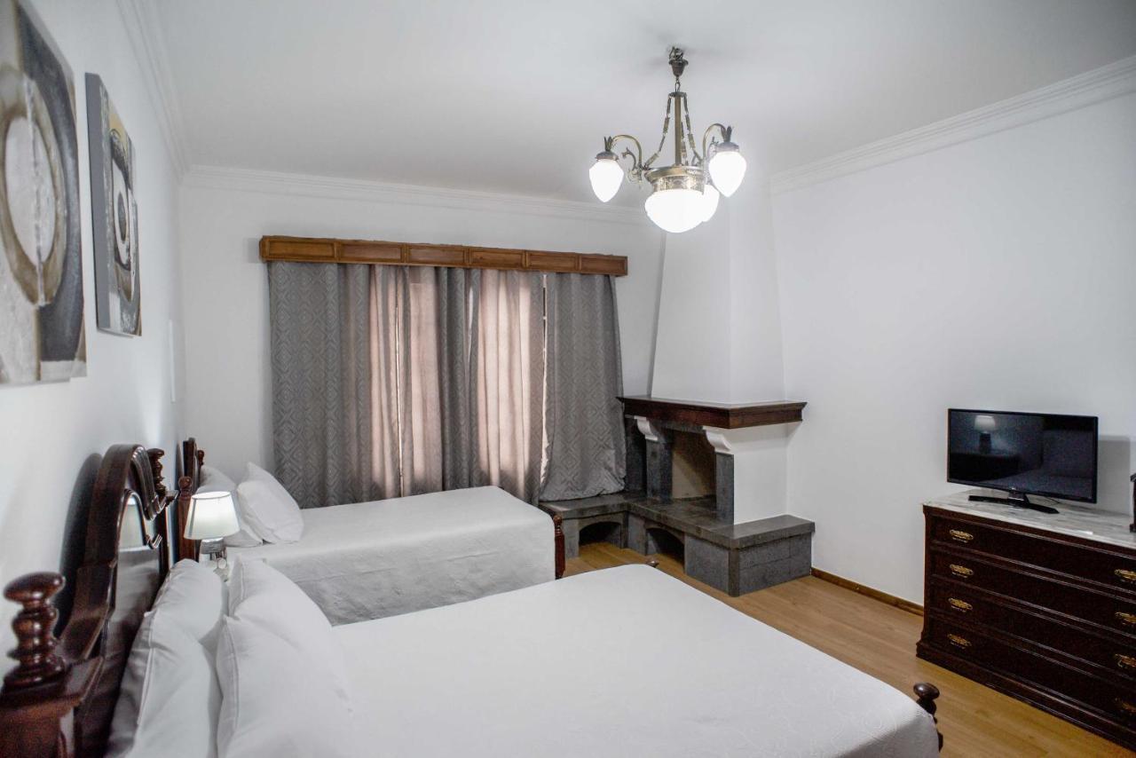 Ferienwohnung Vivenda Glorize Água de Alto Exterior foto